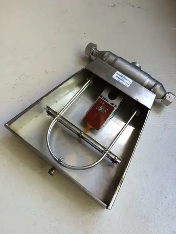 ภาพตัวอย่างเครื่องมือ: แบบมวลโคริโอลิส (Coriolis Mass Flow Meter)